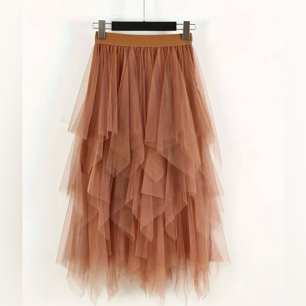 OSFM runs small Elegant Brown Layered Tulle Skirt